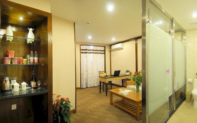 Sanqingshan Fashion Ya She Hotel