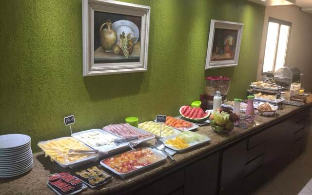 Gloria Garden Suites By MN Hotéis