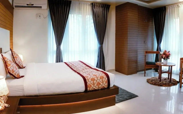 Hotel Hilltop International