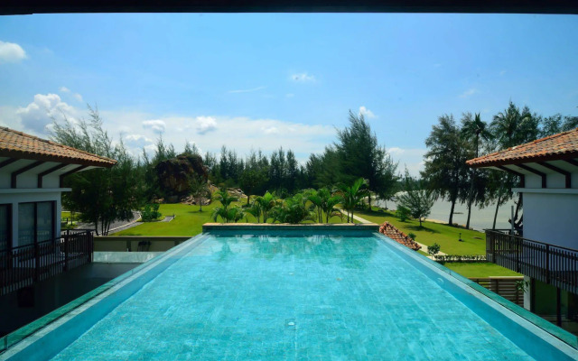 Pantai Indah Lagoi Bintan