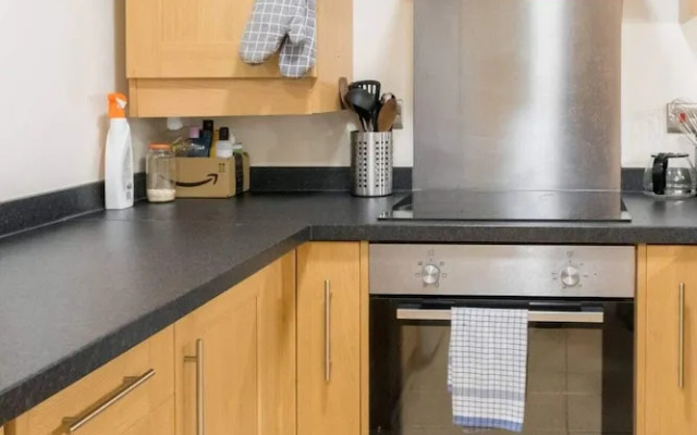 Charming and Relaxing 2BD Flat - Abbeyhill
