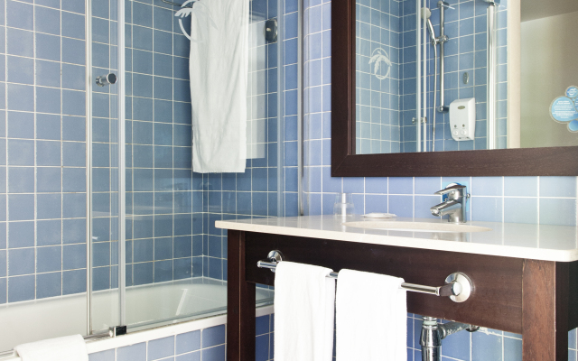 PortAventura Hotel Caribe - Includes unlimited access to PortAventura Park & 1 access to Ferrari Land