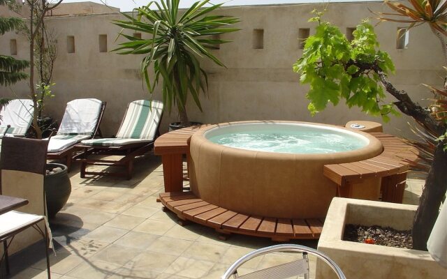 La Villa & Spa