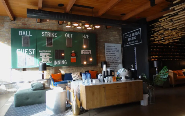 The Chicago Hotel Collection - Wrigleyville