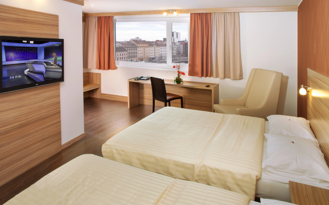 Leonardo Hotel Vienna Schönbrunn - Image 3
