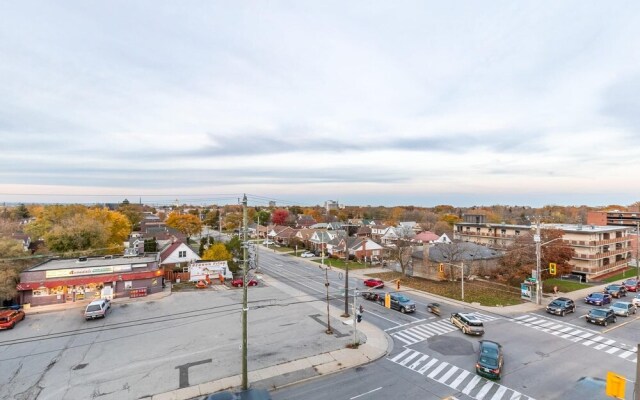 Cozy 1BR Apt w King Bed - Close to Downtown