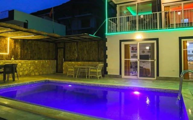 Villa Mor 1 Gökseki