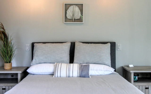 Coastal #1 and Cozy #2 - Seacliff Beach Suites