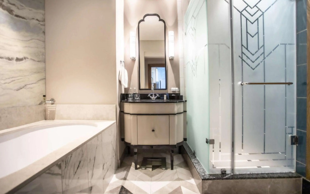 Suncoast Hotel & Towers