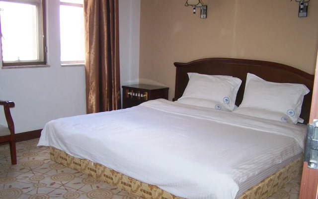 Premier Hotel