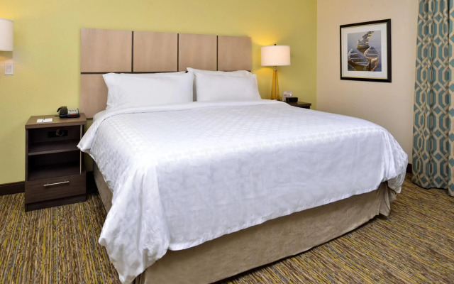 Candlewood Suites Lodi by IHG