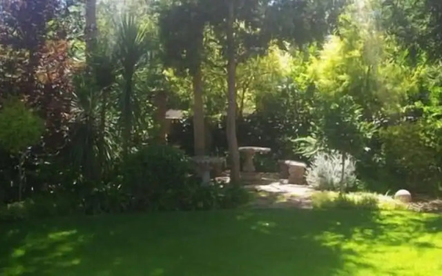 Primavera Guest House