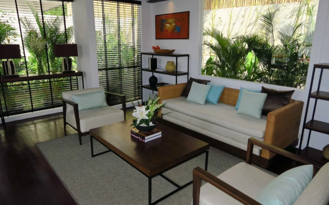 Altavista Villa