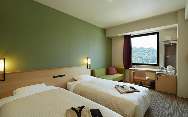 Candeo Hotels Matsuyama Okaido