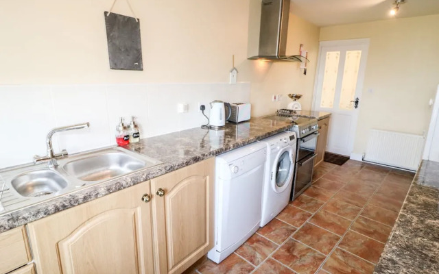 Whispering Willows - The Bungalow