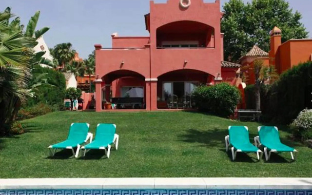 Villa 9 La Alzambra-Puerto Banus