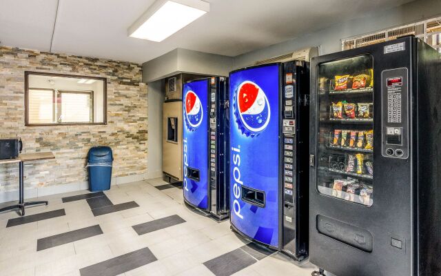 Rodeway Inn Winston Salem Route 52