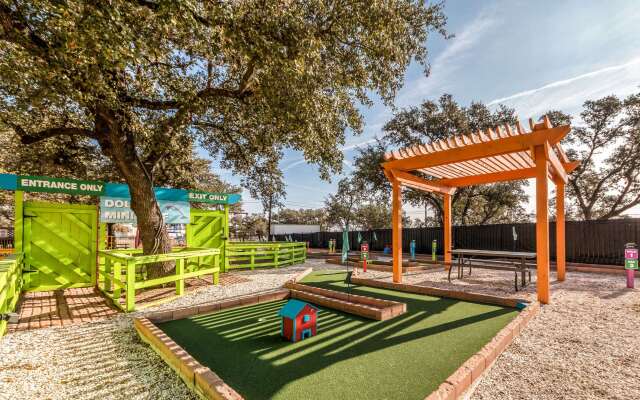 Quality Inn & Suites SeaWorld North