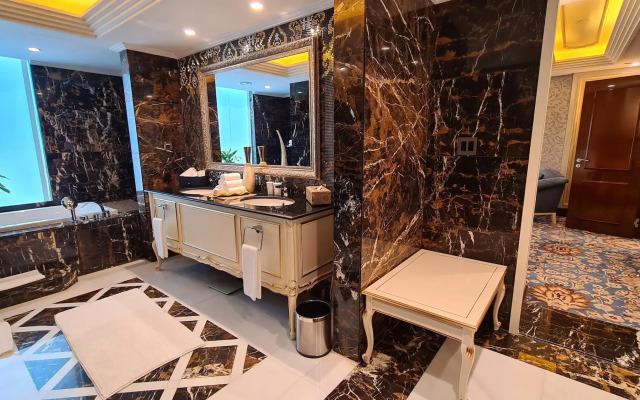 Crowne Plaza Kuwait Al Thuraya City by IHG