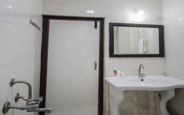 Hotel Srinivasa Central