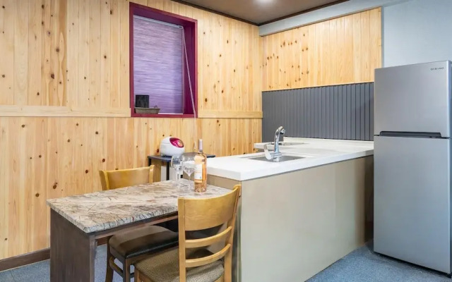 Gapyeong Poin Poolvilla Pension