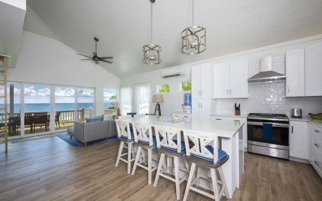 Lavender Beach House 2 Bedroom Home