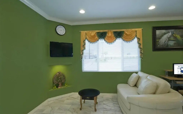 Americas Best Value Inn Bedford/DFW Airport