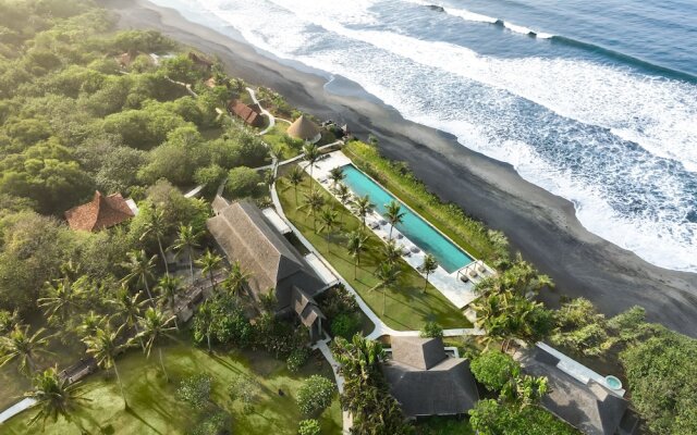 Villa Leona by Nakula