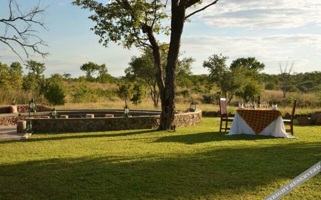 Wildtrack Safaris Eco Lodge