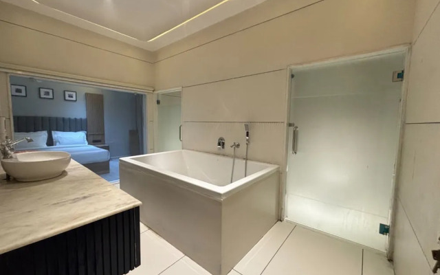 Jagat Villa Guest House