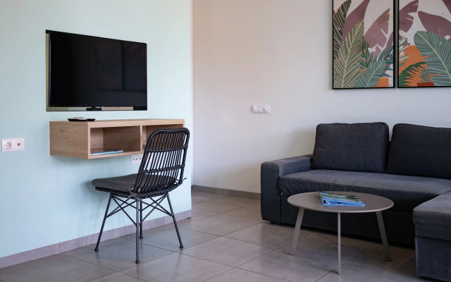 Blue Bay Lodges