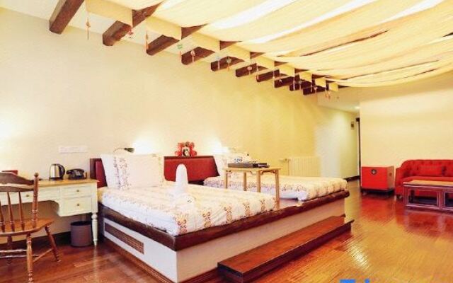 Great Wall Academy Inn