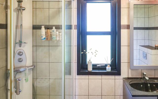 Nice Home in Hebnes With 4 Bedrooms and Wifi