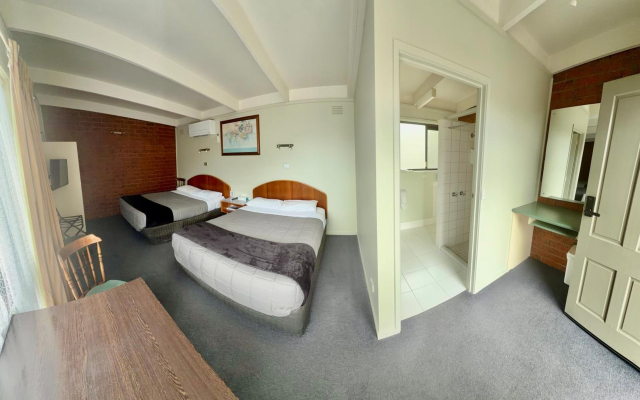 Abbotswood Motor Inn