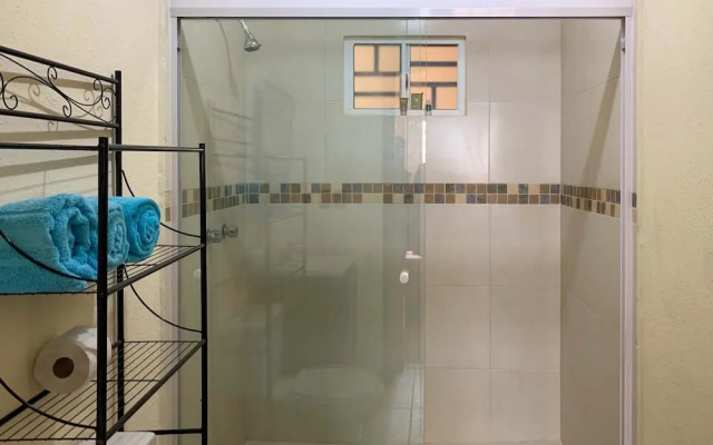 Apartment With Excellent In-town Location 1