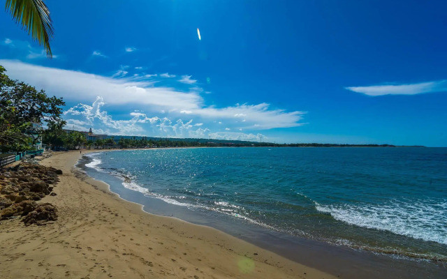 Velero Beach Resort