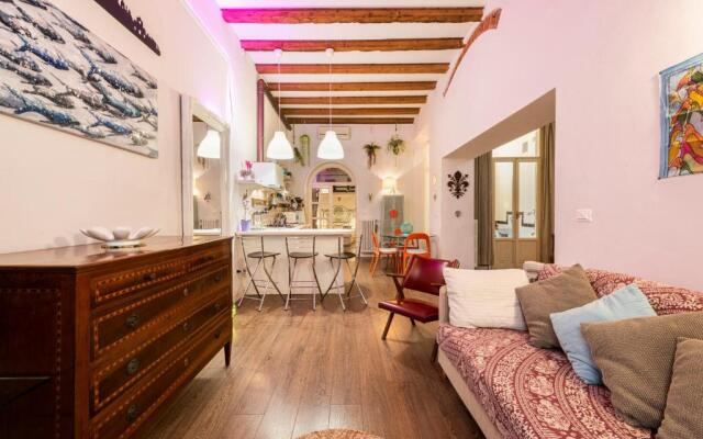 Florence Hideaway by Mmega