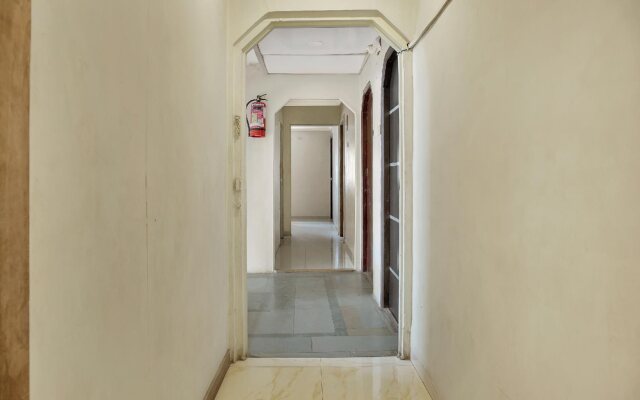 OYO Rana Residency Near Western Express Highway Metro Station