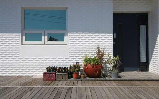 Hoclack Rooftop Moonlight