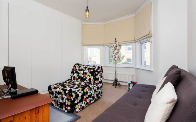 Veeve - Hampstead Comfort