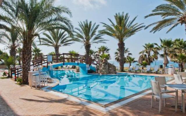 Simos Magic Beach Hotel Apartments