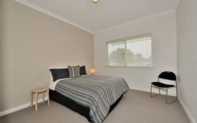 Amawind Rockingham Apartments