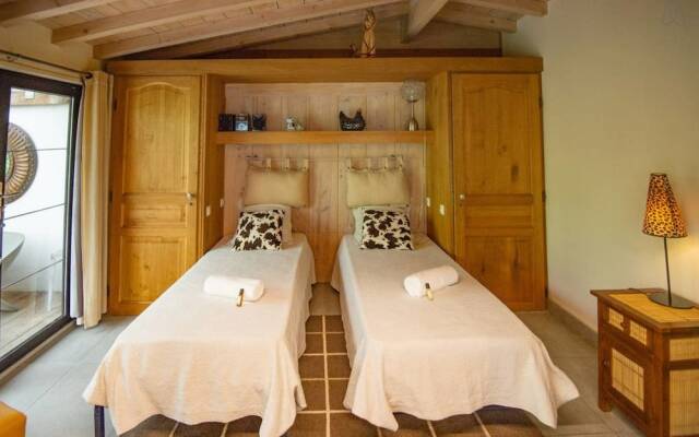 736 Independent House in the Forest