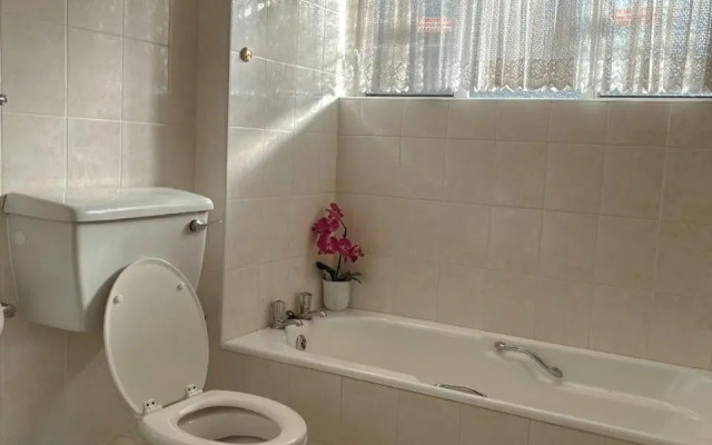 Dolphin View Self Catering