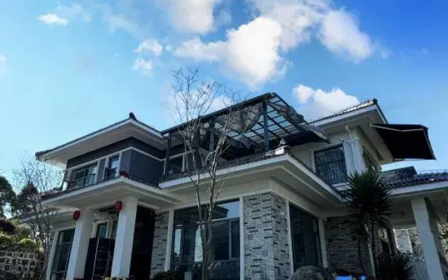 Tengchong Senya Golf Villa Resort