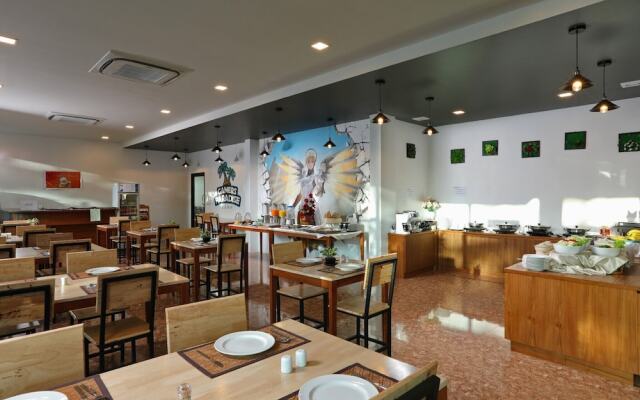Pool Access Hotel Near Fitness Street soi Ta Iad