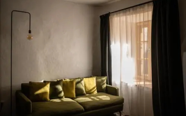Flurin Suites
