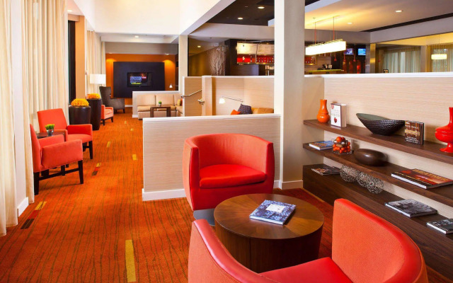 Courtyard by Marriott Memphis Airport