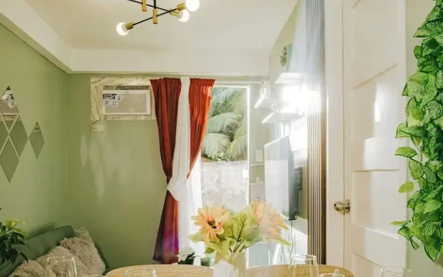 🌿 Stylish & Serene Stay in Davao City 🌿