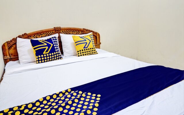 OYO 93108 Homestay H Syarif Syariah – RA Kartini